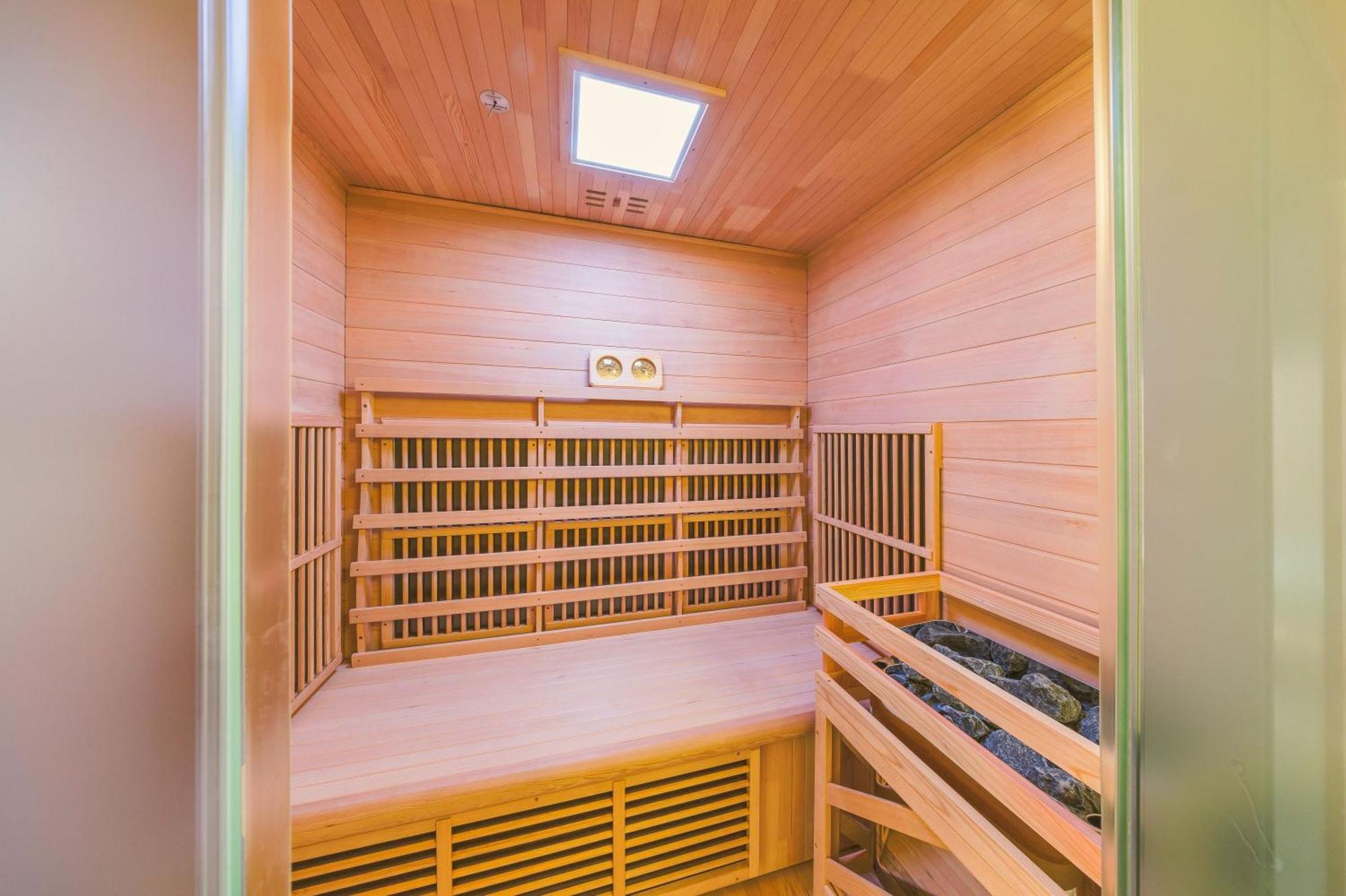 Takamiya Hotel Hammond Ямаґата Екстер'єр фото